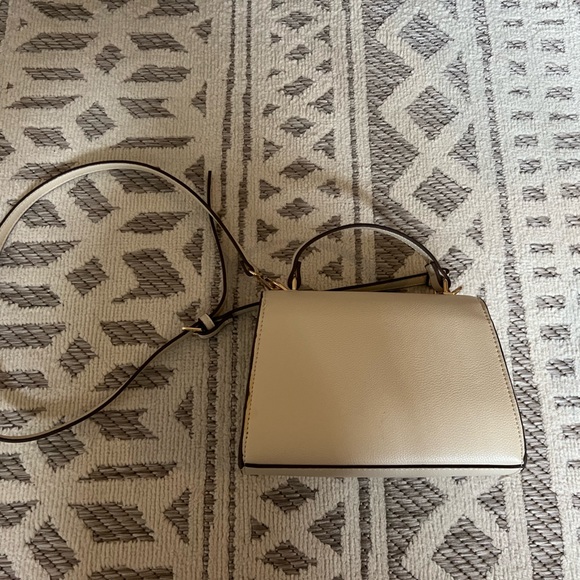 Mango Flap Bag - Picture 6 of 12